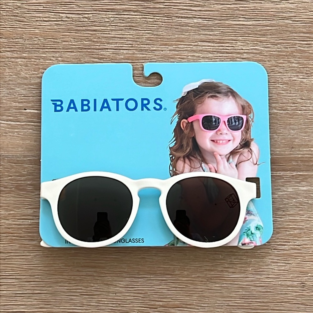 Babiators Cream Classic Keyhole Round Shape Sunglasses Ages 0-2 3-5 Years